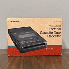 Realistic Voice Actuated Portable Cassette Tape Recorder CTR-67 14-1152 w Box