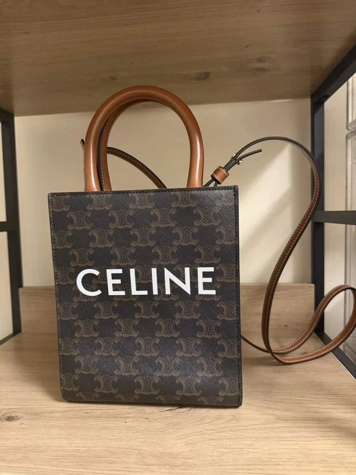 CELINE Mini Vertical Cabas in Triomphe Canvas. Excellent Condition, photo 1 of 5