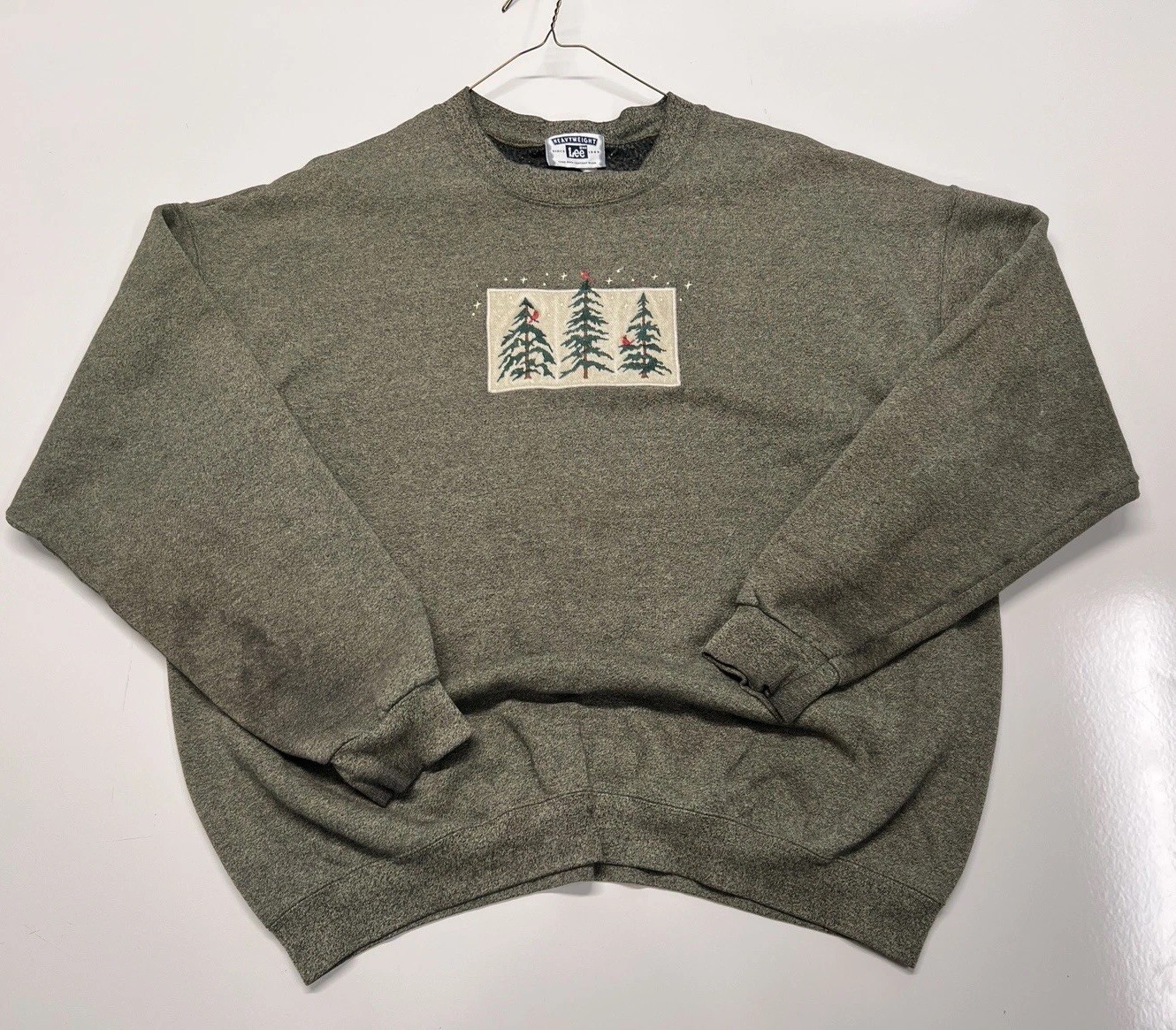 USA Vintage Lee Christmas Tree Sweatshirt Unisex Large-Green Cardinals Holiday