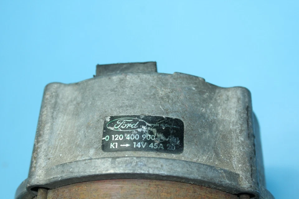 Alternador 14V 45A BOSCH 0120400900 FORD TAUNUS SIERRA GRANADA TRANSIT Foto 2 de 4