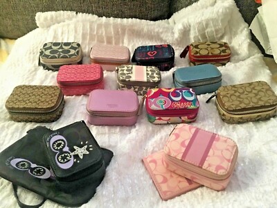 ❤️Coach Pill Box- Case-Organizer GREAT For Travel- Jewelry