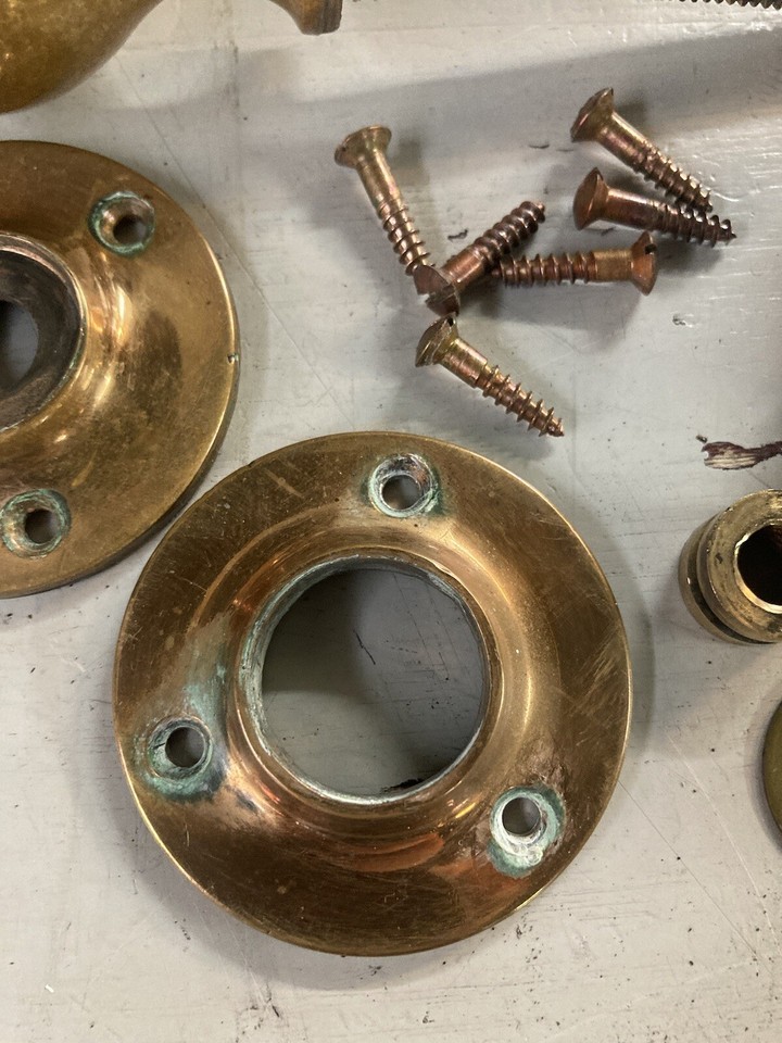 Antique vintage brass Door knobs Handles And Mechanism eBay