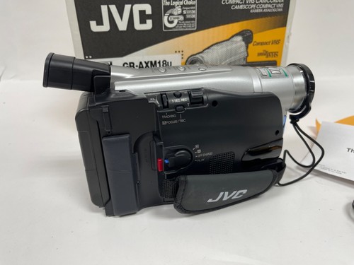 JVC GR-AXM18U Black LCD Screen 20x Optical Zoom VHS Camcorder NO CHARGER AS-IS - Picture 4 of 8