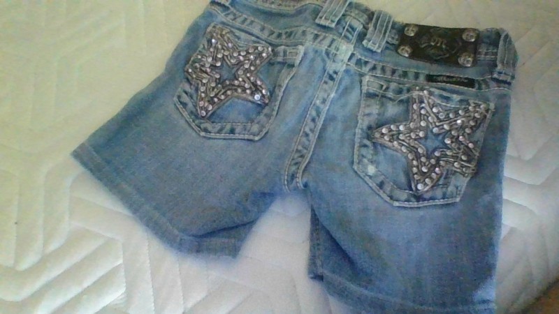 Miss Me Girls 7 Cute Star Rhinestone Embellish Denim Shorts Cuff Capri JPK4945CC
