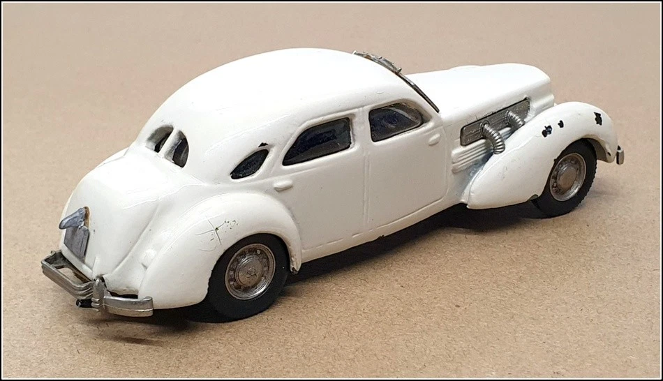 Western Models 1/43 Scale 11022F - 1937 Cord 812 Custom - White — 第 2/4 张图片