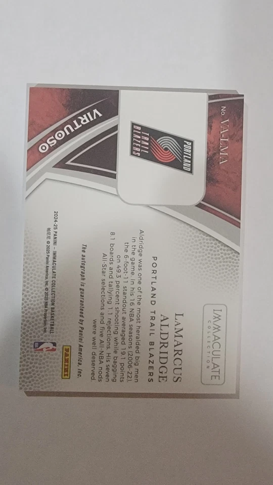 LAMARCUS ALDRIDGE 2024-25 IMMACULATE VIRTUOSO RED BLAZERS AUTO /49 HOF ELIGIBLE - Image 3 of 4