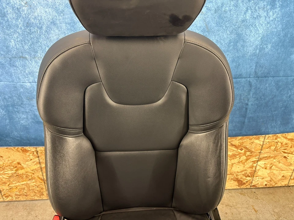 VOLVO S60 2019-2024 ASIENTO DELANTERO IZQUIERDO LADO CONDUCTOR NEGRO COMPLETO OEM Foto 3 de 4