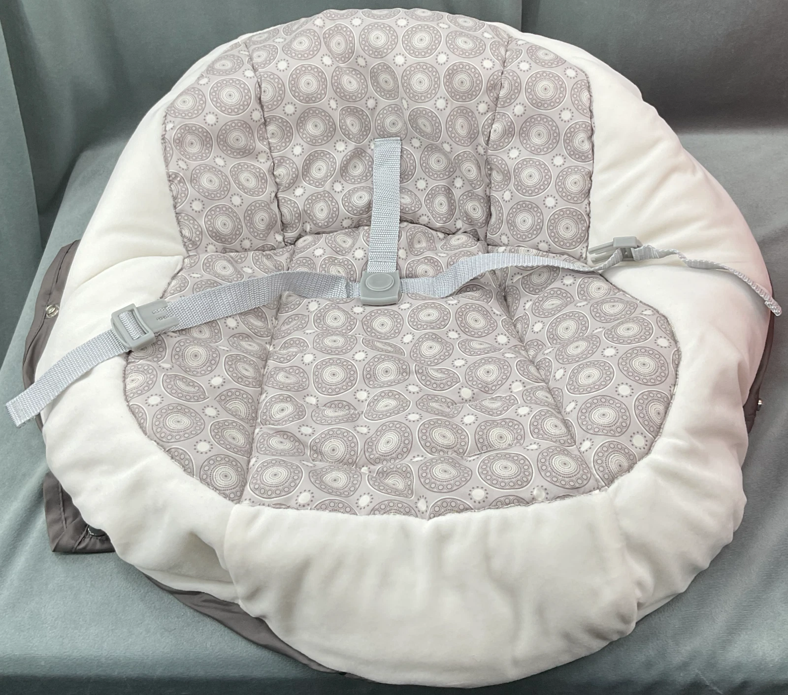 Graco Abbington Simple Sway Baby Swing Replacement Part Fabric Seat Cover
Opens in a new window or t