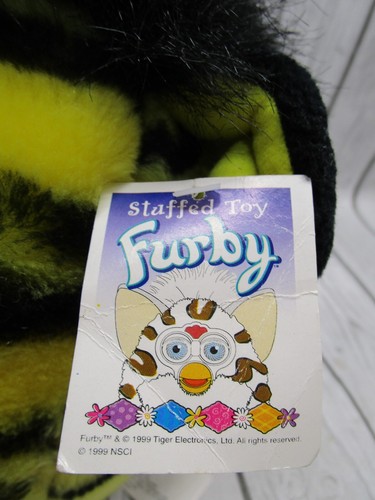 1999 Vtg Nanco Furby Stuffed Toy Plush Yellow Black Striped NWT Not Mechanical - Picture 4 of 5