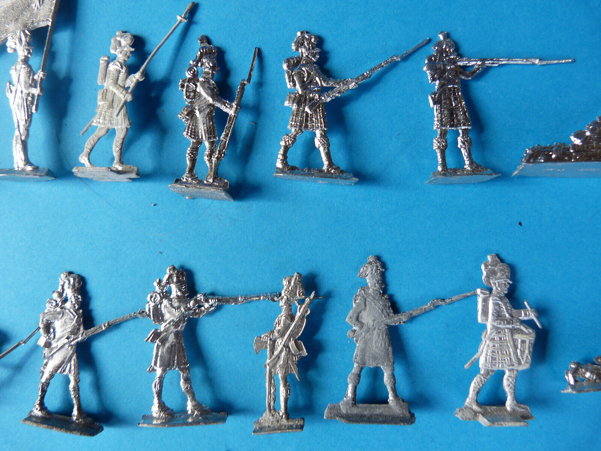 Plats d'étain - Zinnfiguren - 81 écossais infanterie Waterloo 1815 à