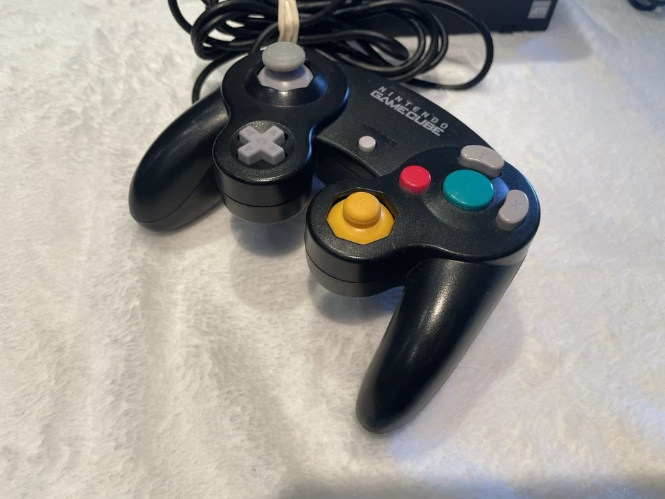 Nintendo GameCube Black Console With Controller and Cords Works Tested (Dol-101) - Image 3 of 4