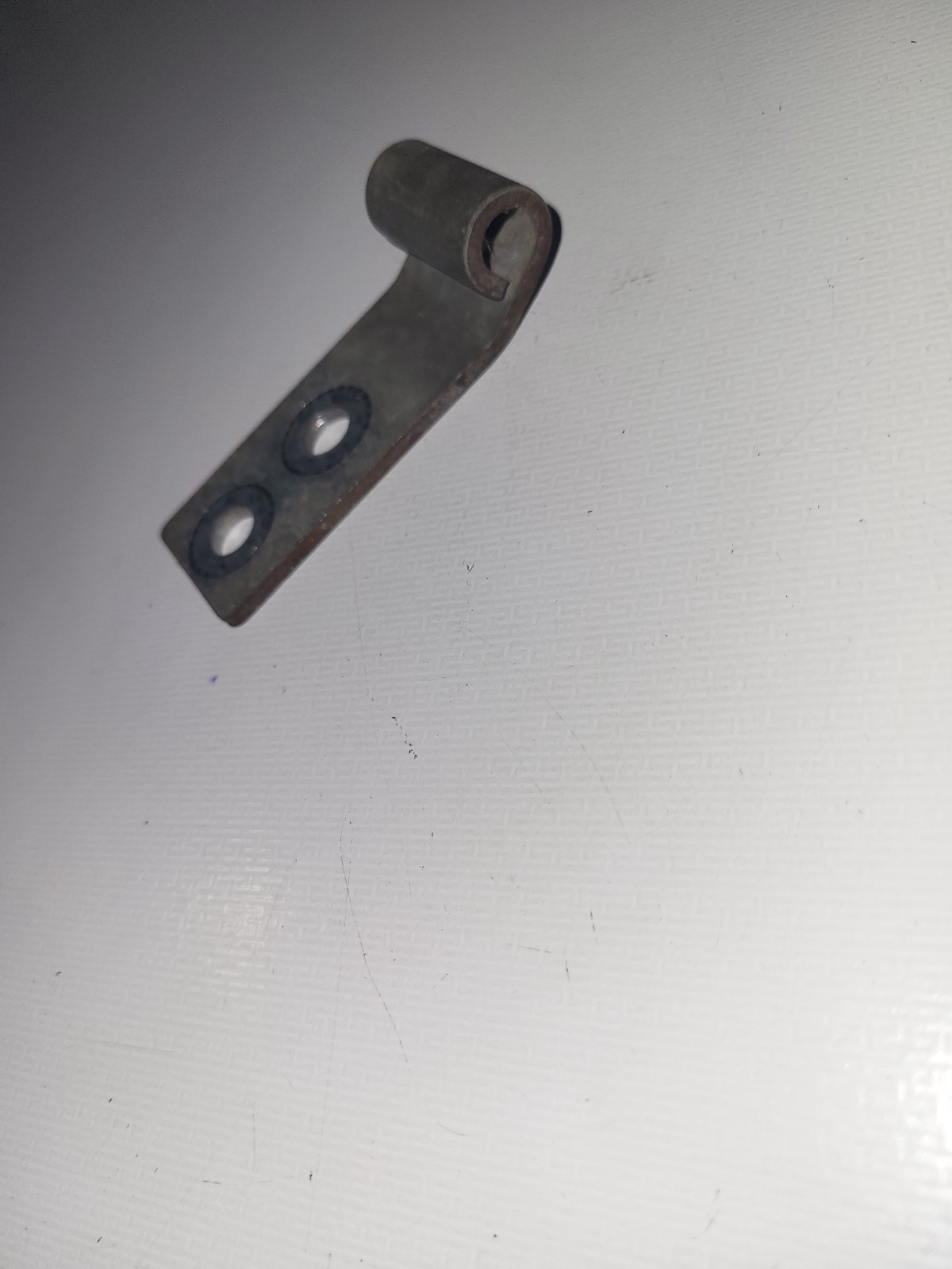 Veeder Root/Gilbarco M 00408 B 004 Main Door Lower Hinge photo
