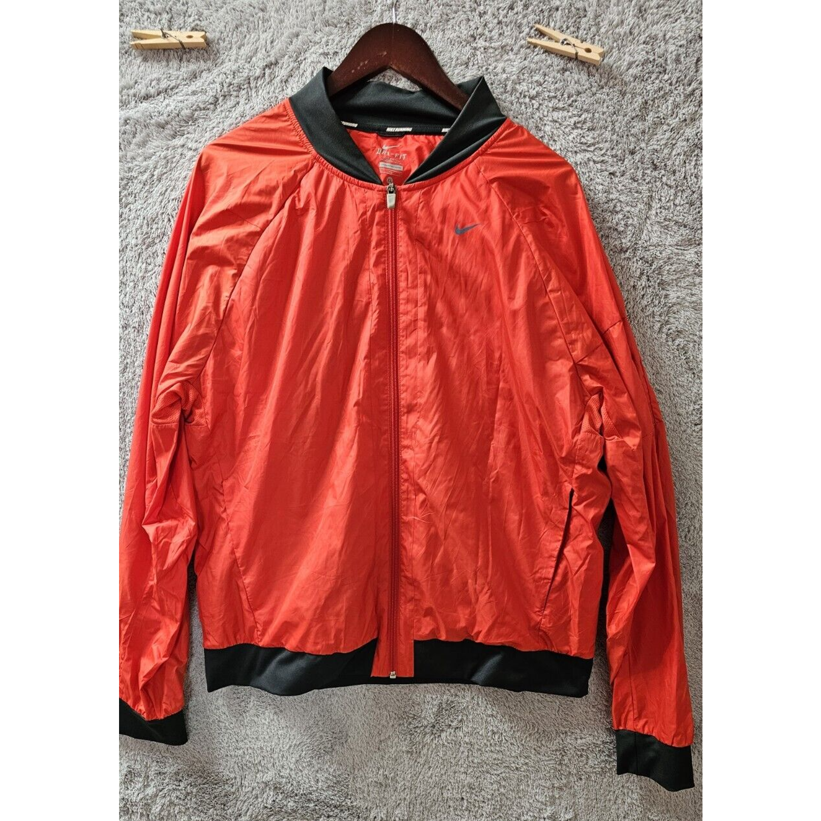 SACAI X NIKE Giacca a vento Nike Running Uomo Full Zip Bomber Dri Fit 519736 605 ROSSO XL