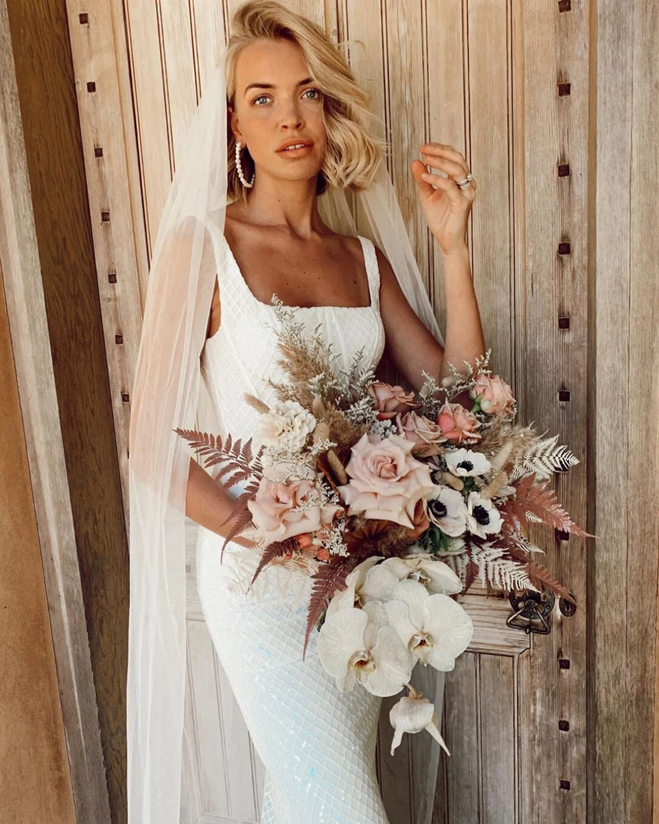 Andy bridal clearance dresses