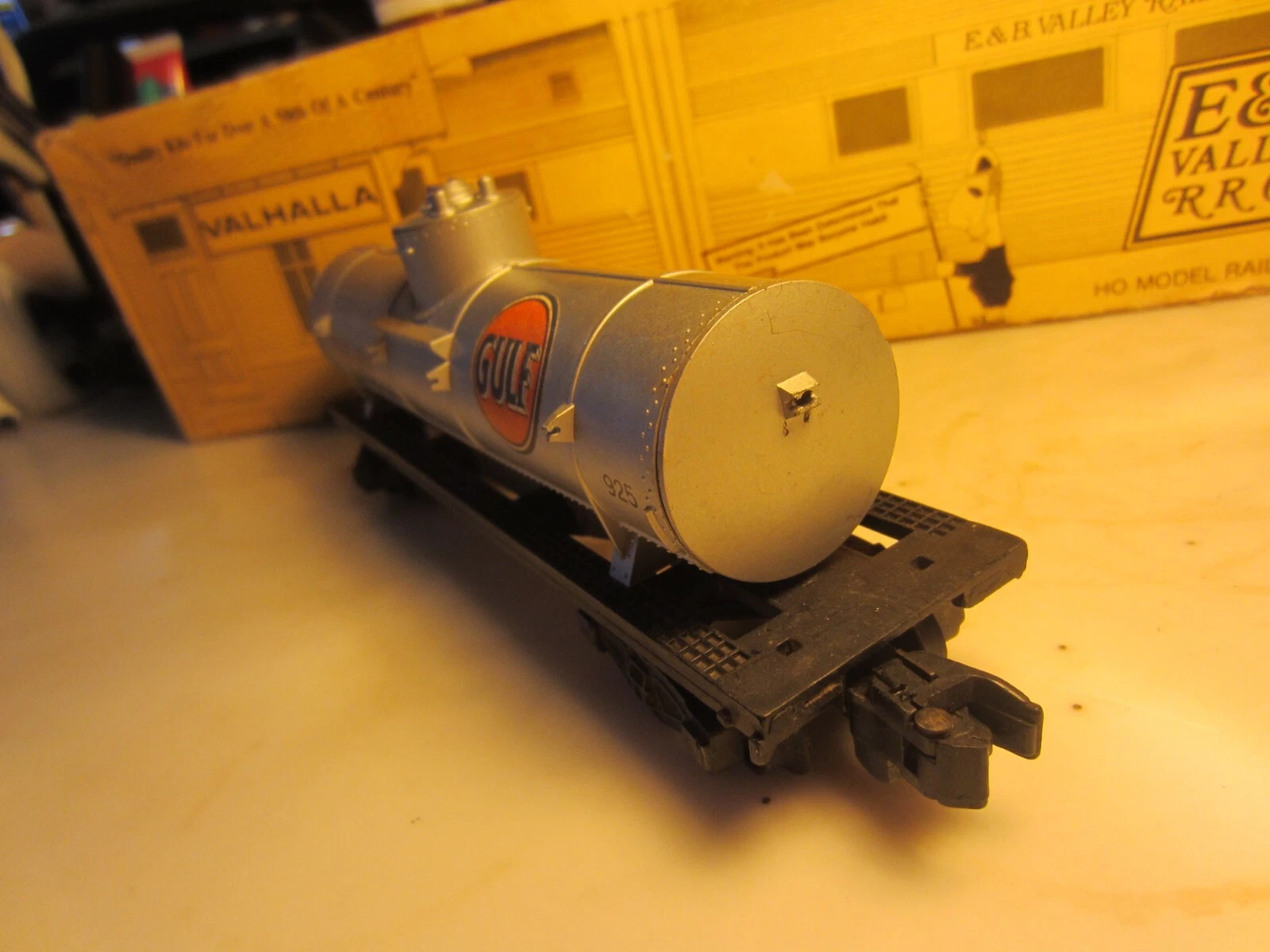 Picture 4 of 5