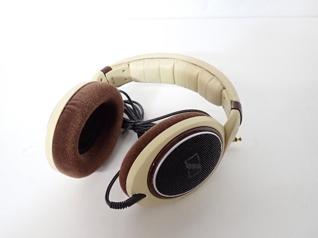 ゼンハイザー　SENNHEISER HD598 Amazon.com: Sennheiser HD 598 Over-Ear Headphones - Ivory