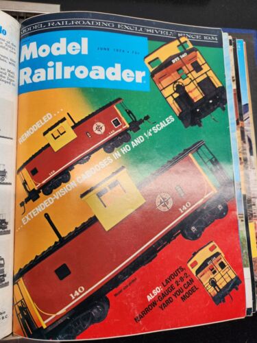 1974 Model Railroader Magazine - Complete Year in A Model Railroader Blue Binder - Picture 8 of 13