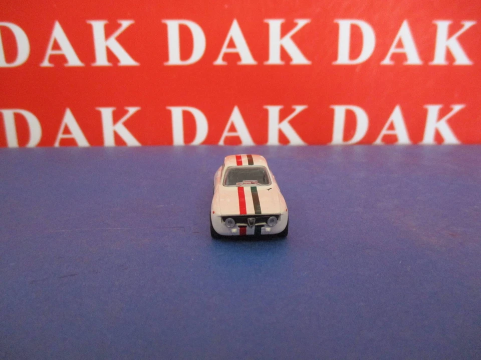 1/87 Modellino Auto Alfa Romeo GTA 1300 Italia 1971 by Brekina - Immagine 3 di 4