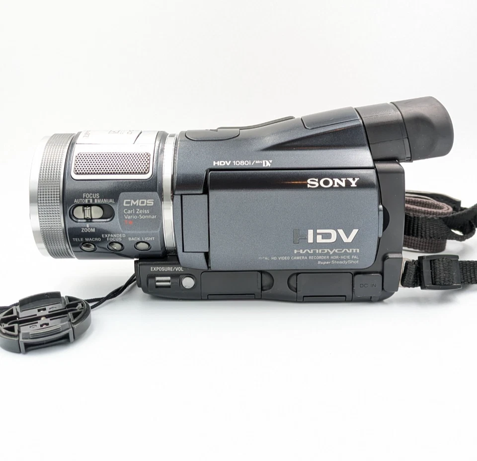 Caméscope Sony Handycam HDR-HC1E - mini DV - 1080p + objectif grand angle x0,7 - Photo 4/4