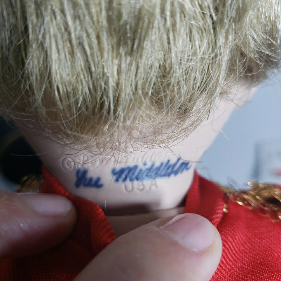 Lee Middleton 1989 Navidad Pequeño Ángel Juguete Soldado Niño Muñeca Vinilo, Pequeña Biblia Foto 4 de 4