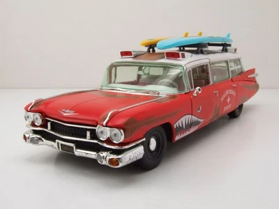 Cadillac Eldorado Ambulance Surf Shark 1959 rostig rot Surfbrett 1:18 Auto World