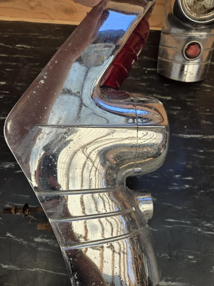 Conjunto de luz trasera Buick Super Roadmaster 1955 conductor/par de carcasa L/R Foto 3 de 4