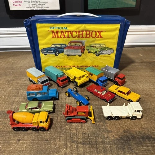 VTG 1969 Matchbox Collector Case Lesney Matchbox VTG Good Condition Lot Of 13