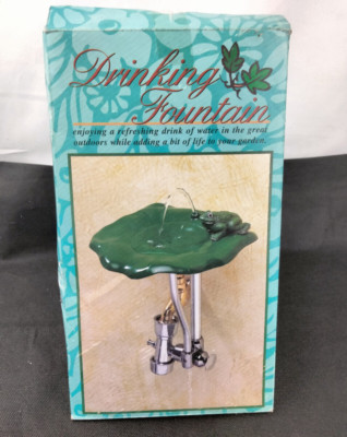 Frog Lily Pad Drinking Fountain NOS Outdoor Water Hose Home Attachment Fountain