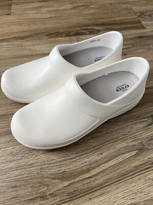 Crocs White Dual Comfort Shoe Womens Size 10 Clog Slip Resistant Closed Toe 
