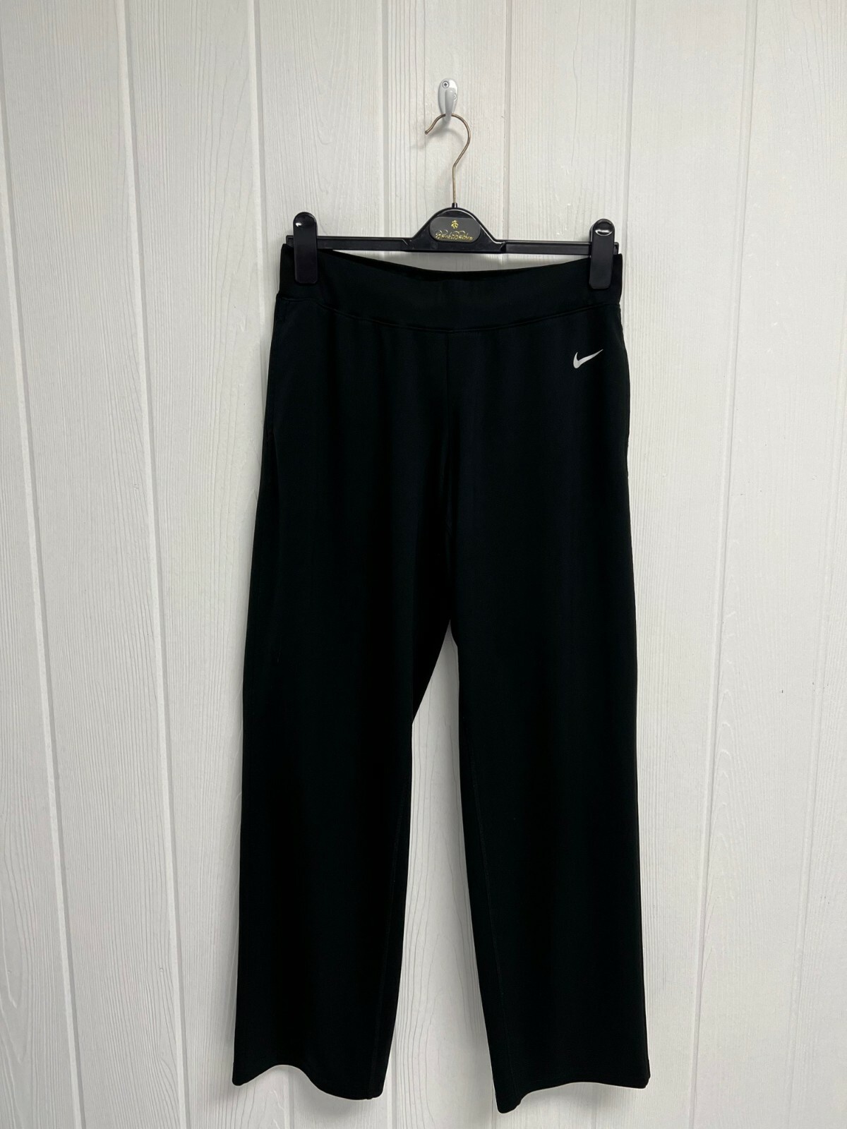 Nike Men's Straight Leg All Black Pull On Elastic Waist Track Pants Size M