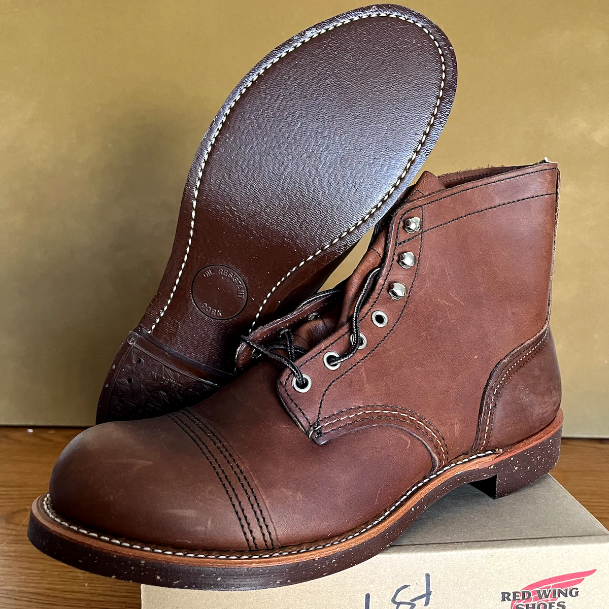Red Wing Heritage 8111 Iron Ranger Amber Harness Boots 10 D