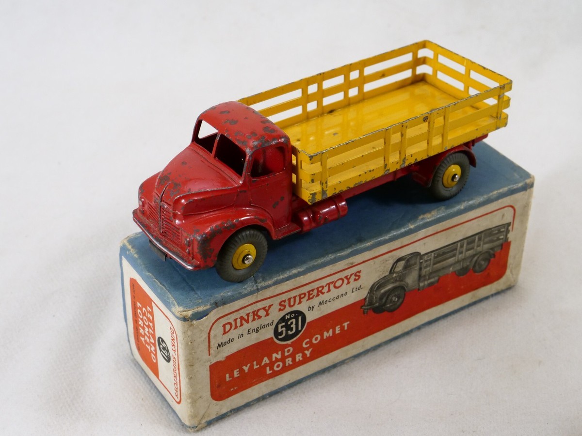 Original Dinky Toys Empty Box For A Leyland Comet Farm Stake Truck
