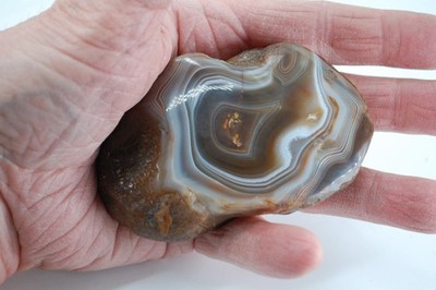 LAKE SUPERIOR AGATE 8.8 OZ NATURAL ONE SIDE POLISHE BACK SIDE 3 5/8'' LONG