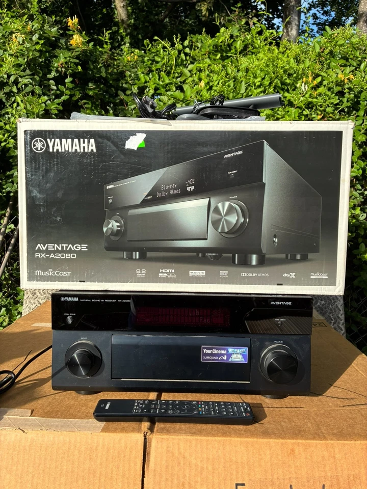 Yamaha Aventage RX-A2080 9.2 Kanal A/V Receiver mit Box - Top Zustand