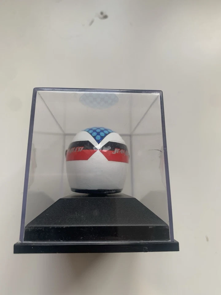 Minichamps Helmet Collection 1:8 Jean Alesi 1996 Renault - Image 4 of 4