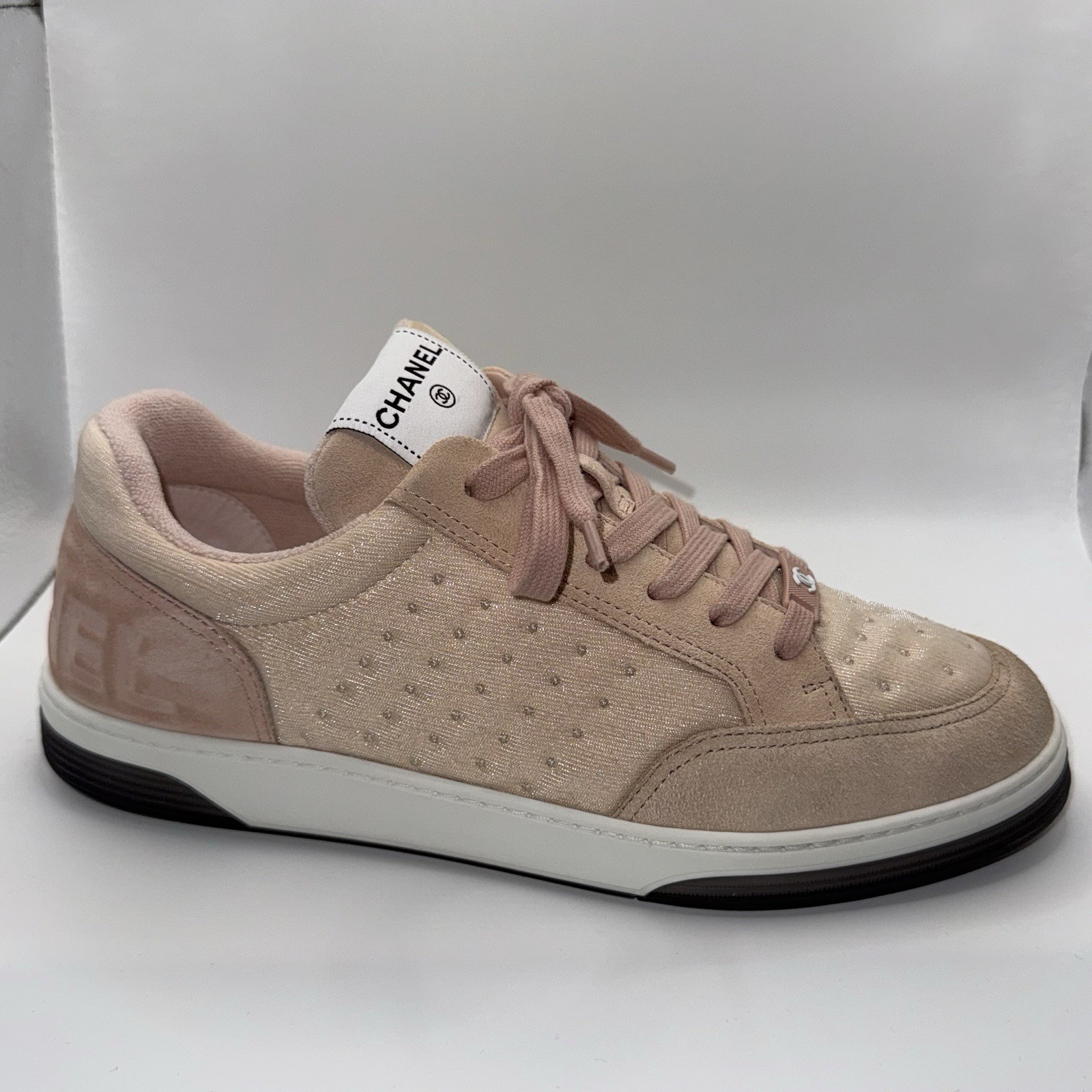 CHANEL Suede Calfskin Logo Sneakers Beige Pink Size 40 w/ Box image 4