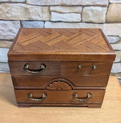 Vtg Wood Jewelry Box Jewelry Storage Organizer chevron pattern inlay Vanity Deco