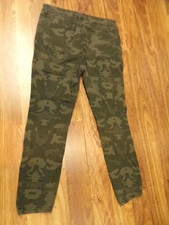 RUE 21 CAMO PANTS JEGGINGS Size 12 Distressed Camouflage Ankle Button Fly