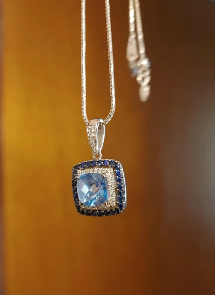 LeVian Colgante Collar Oro Blanco Cadena Ajustable Foto 3 de 4