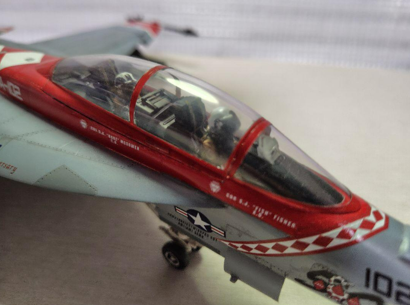 Built & Painted Hasegawa 1/48 U.S.Navy F/A-18F VFA-102 Built & Painted Hasegawa 1/48 U.S.Navy F/A-18F VFA-102