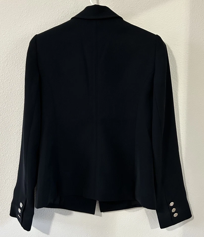 Blazer uniforme para mujer Louis Vuitton 2018 FW azul marino talla 34 (1 botón cae) Foto 2 de 4