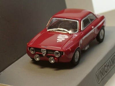 Minichamps Alfa Romeo GTA 1300 Junior, 1971, rot - 870 124020 - 1:87