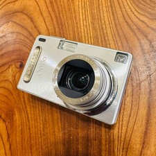 PENTAX Optio SV1 Silver Compact Digital Camera with Battery Tested Condition