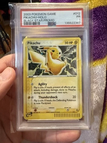 2003 POKEMON BLACK STAR PROMO #012 PIKACHU-HOLO PSA 1
