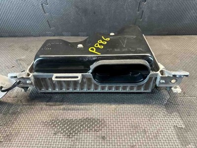 21 TESLA MODEL Y Chassis Brain 1497327-00-B BODY CONTROL MODULE