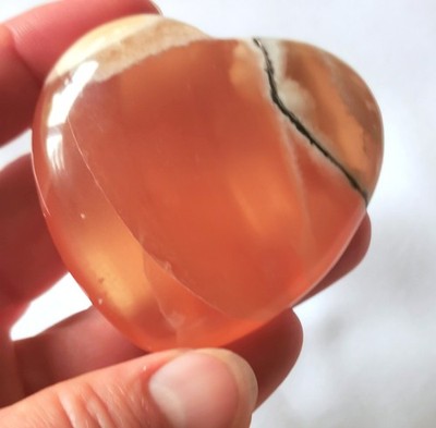 Herz aus Honig Calcit, Edelstein - Kugel - 57 * 54 mm -