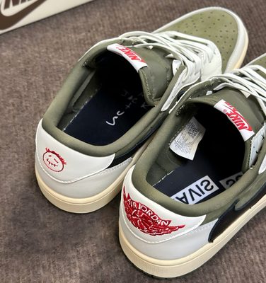 Travis Scott x Air Jordan 1 Low OG 