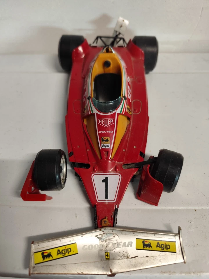 Burago Formula 1 Ferrari 312 T2 Scala 1:14 Italy Danneggiata Pezzi Mancanti - Immagine 2 di 4