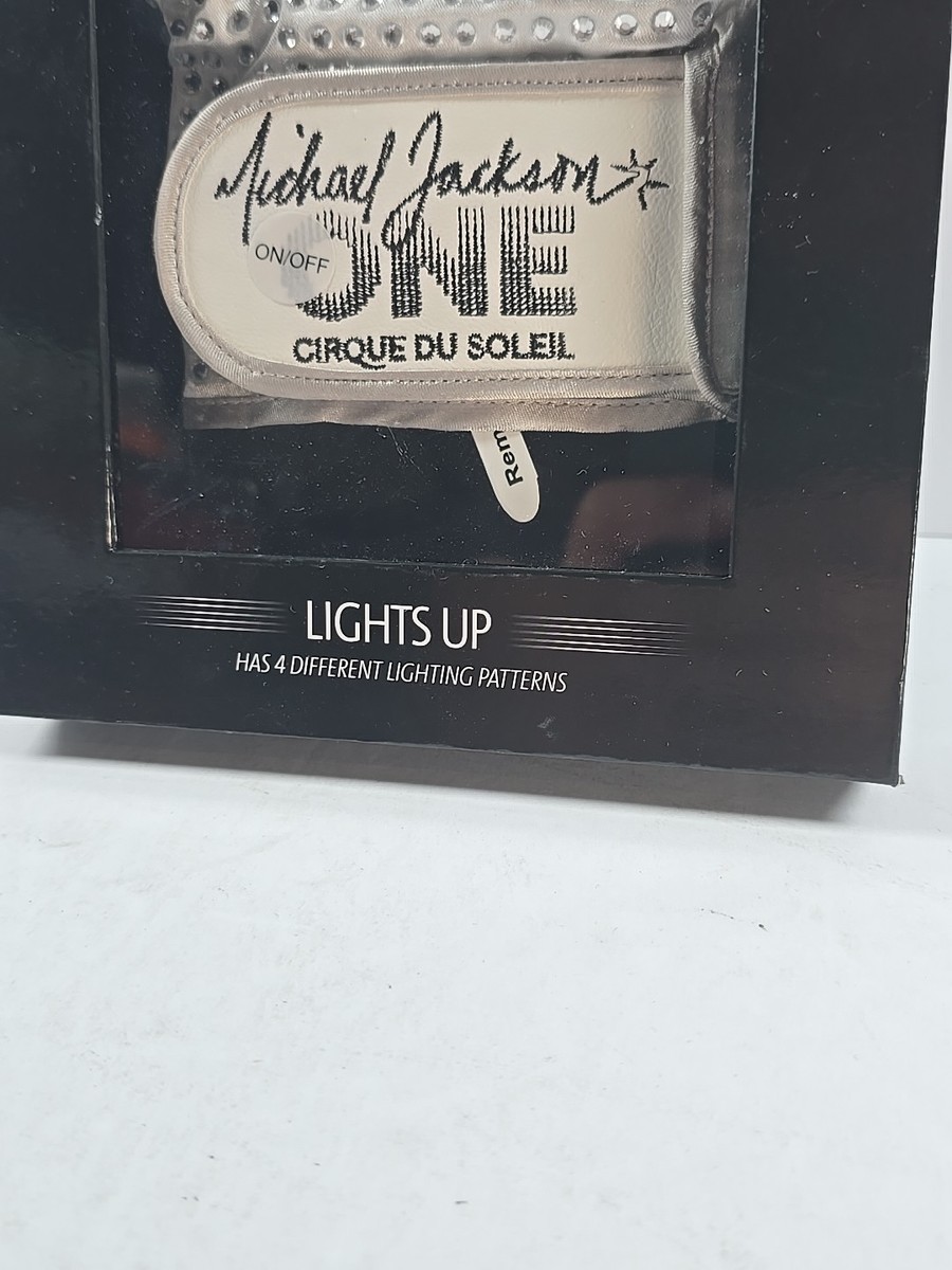 NIB Michael Jackson ONE Cirque Du Soleil Light Up Rhinestone Glove