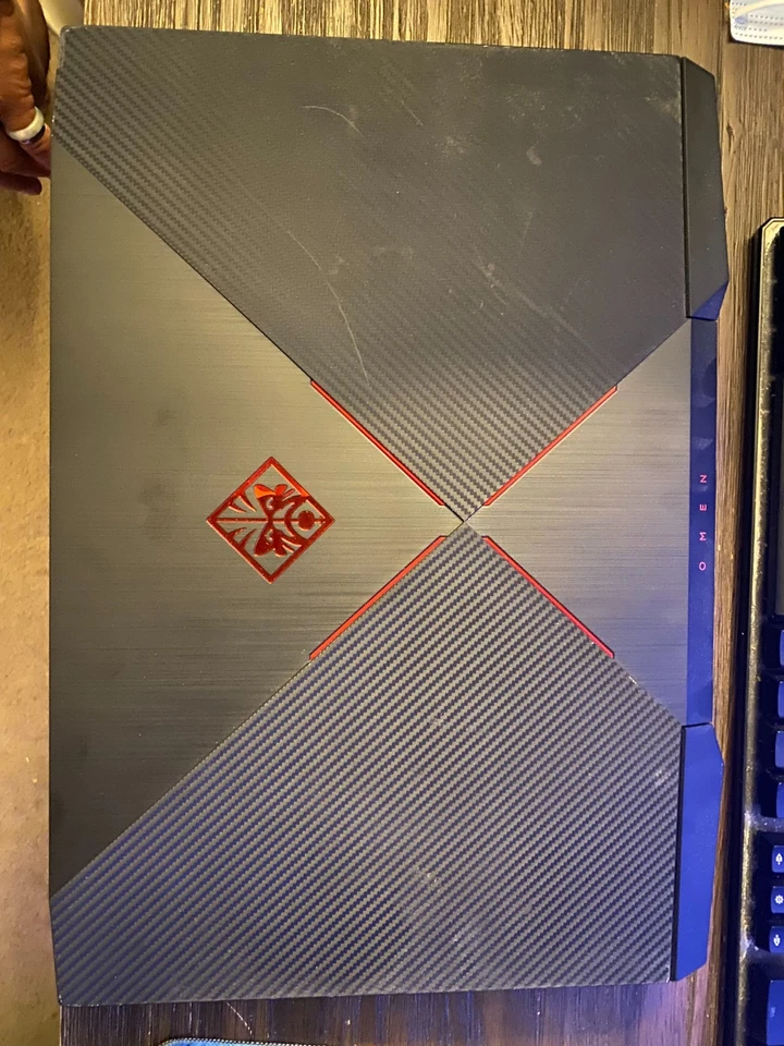 (BROKEN) HP Omen 17-AN100 17.3″ FHD  i7-8750H NVIDIA GTX 1070 read discription - Image 2 of 3